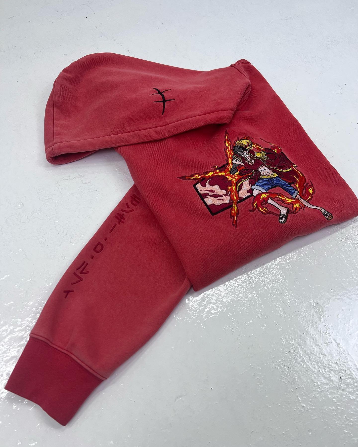 2953423906314508172_44787617630_8